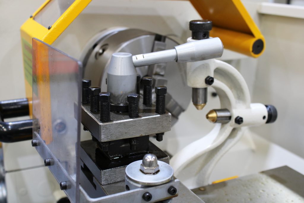 Crusader Metalworking Lathe